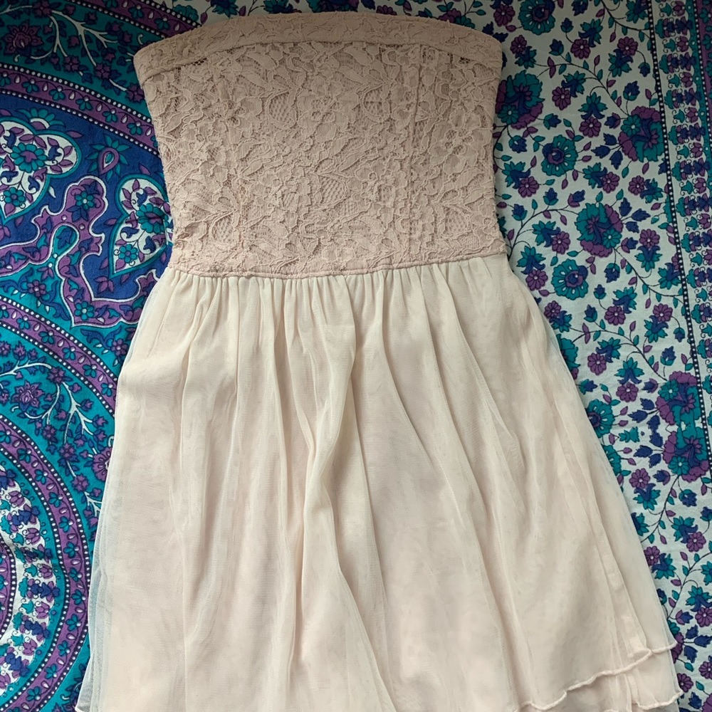 Only worn once for a bat mitzvah